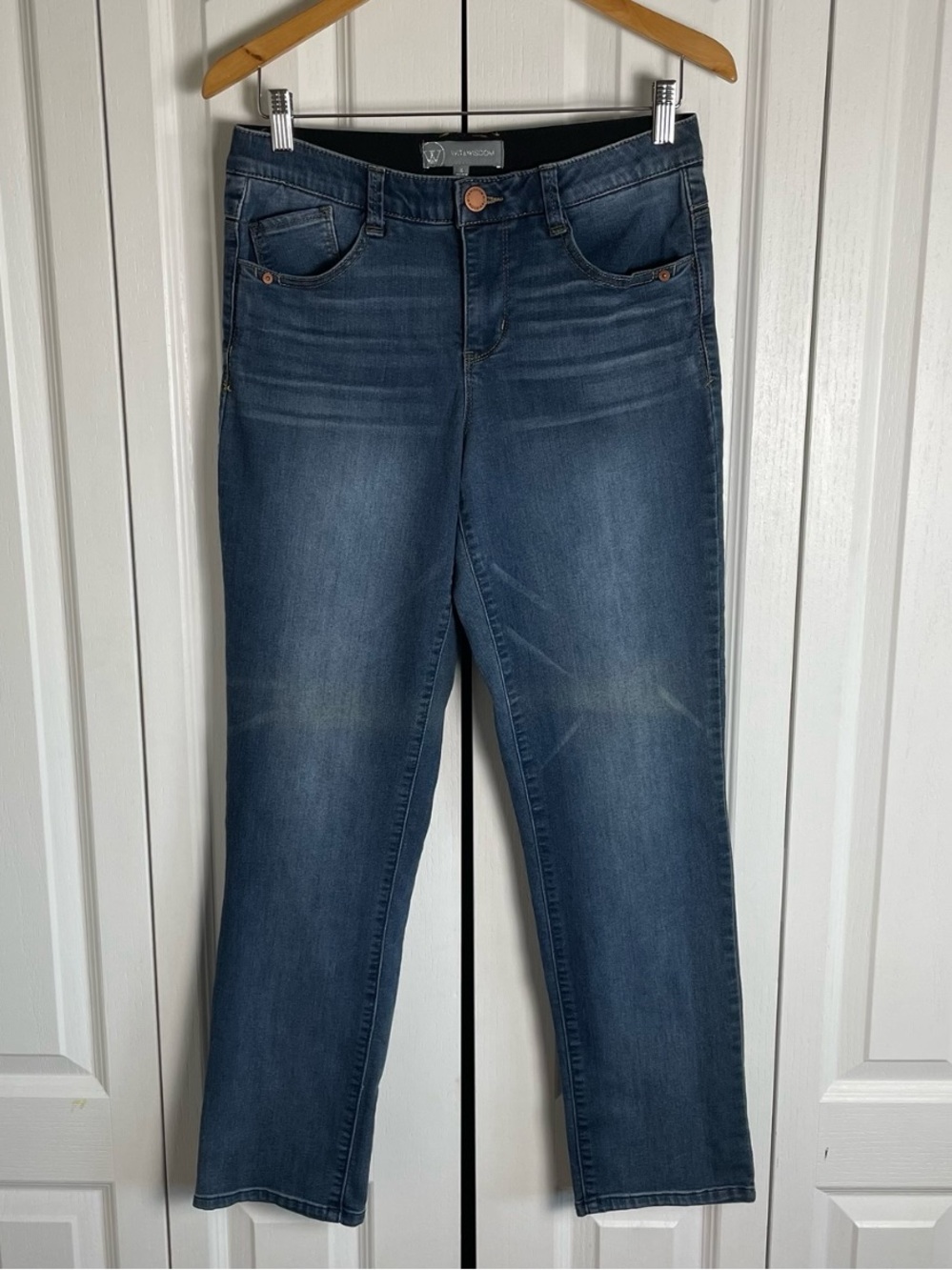 Wit & Wisdom Jeans Women’s 6 Blue Straight Leg Ab Solution Stretch Mid Rise Fade